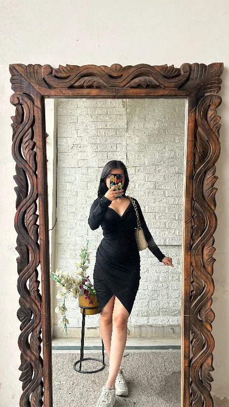 Black dress 30-32 bust